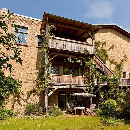 Apartament Lilie Mit Balkon In Einer Geschmackvoll Sanierten Backsteinmuehle *