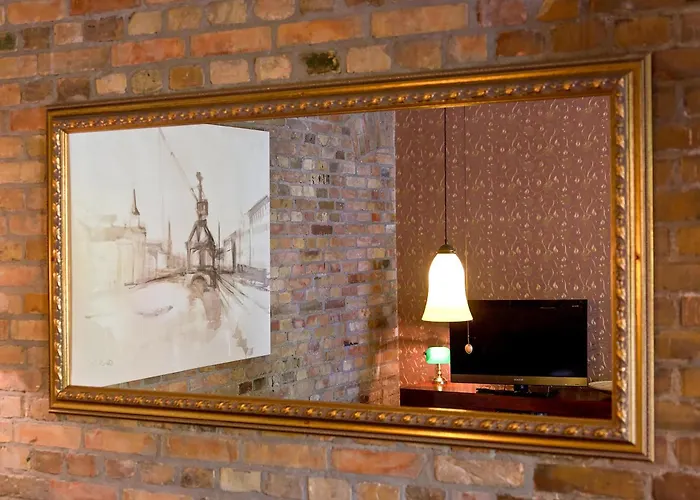 Apartamento Lilie Mit Balkon In Einer Geschmackvoll Sanierten Backsteinmuehle *