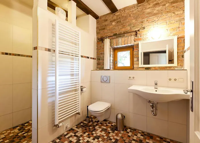 Lilie Mit Balkon In Einer Geschmackvoll Sanierten Backsteinmuehle Apartamento